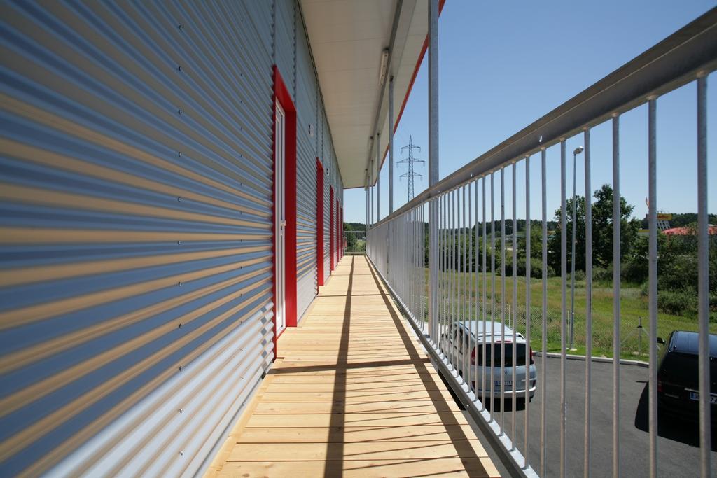 Fairsleep Avia Motel Gmuend Gmund  Bagian luar foto